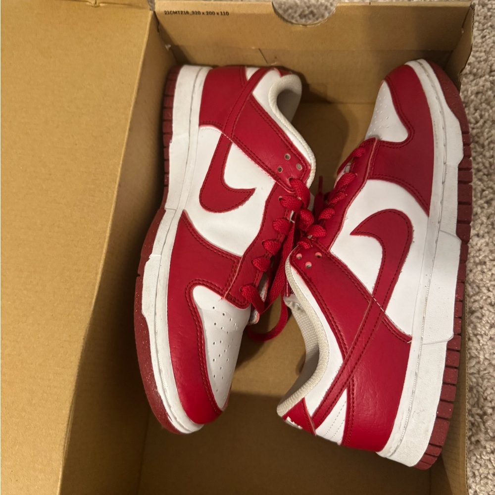 Nike Women’s Dunk  low Next Nature - Gym Red